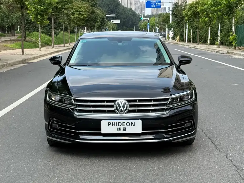 Volkswagen Phideon — фото 9