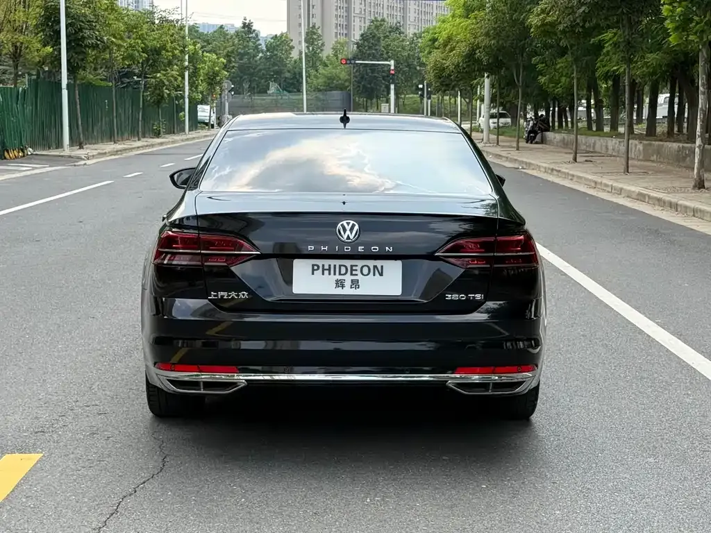 Volkswagen Phideon — фото 3