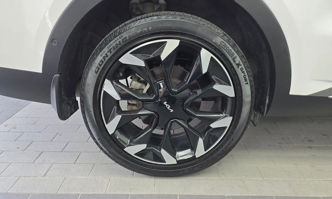 Kia Sorento — фото 8
