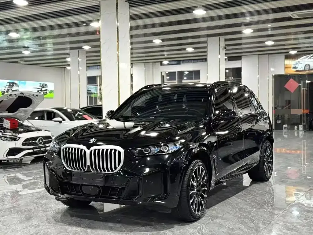 BMW X5 — фото 1