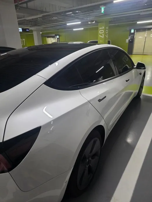 Tesla Model 3 — фото 4