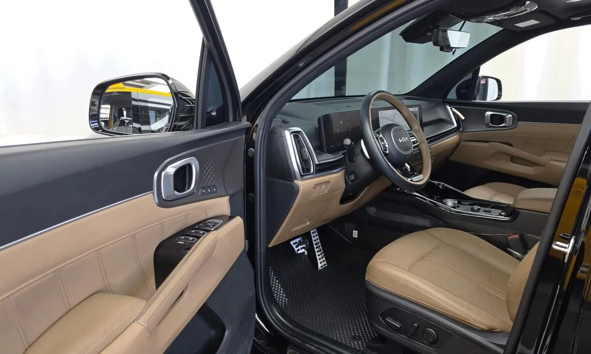 Kia Sorento — фото 8
