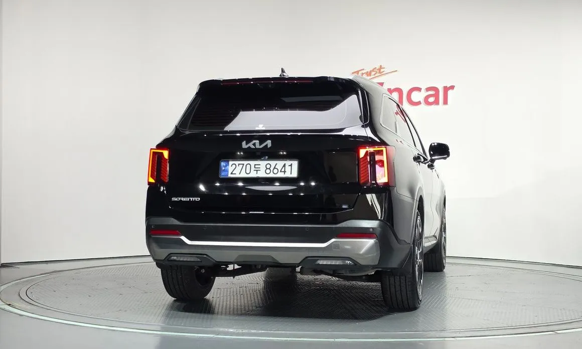 Kia Sorento — фото 4