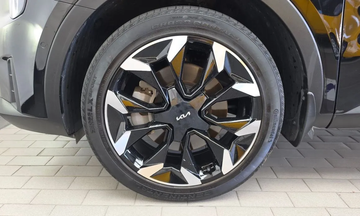 Kia Sorento — фото 6