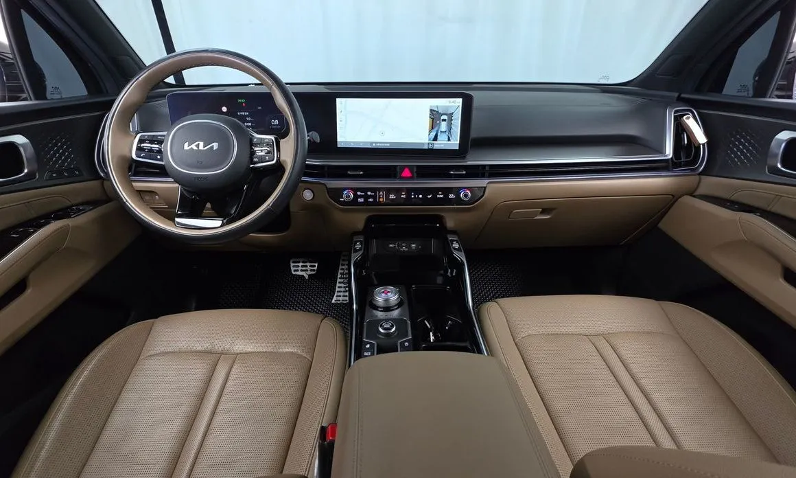 Kia Sorento — фото 9