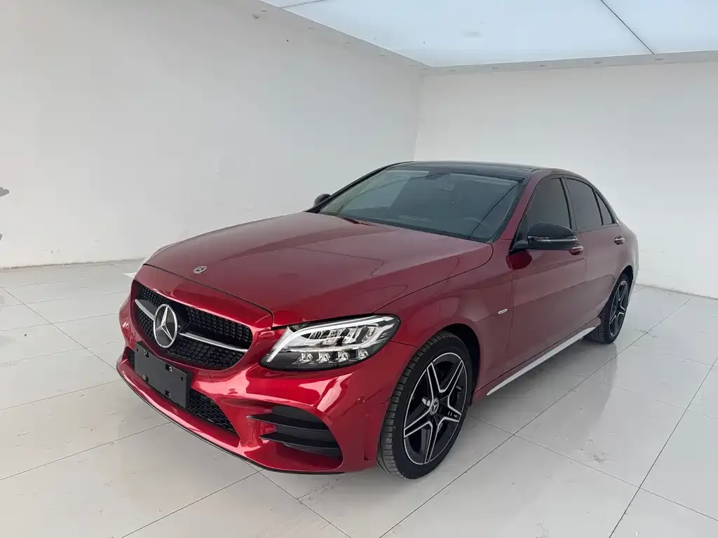 Mercedes-Benz C-Class — фото 1