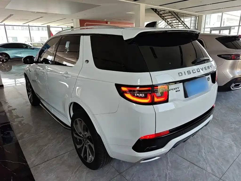 Land Rover Discovery Sport — фото 5
