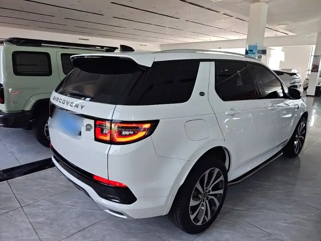 Land Rover Discovery Sport — фото 9