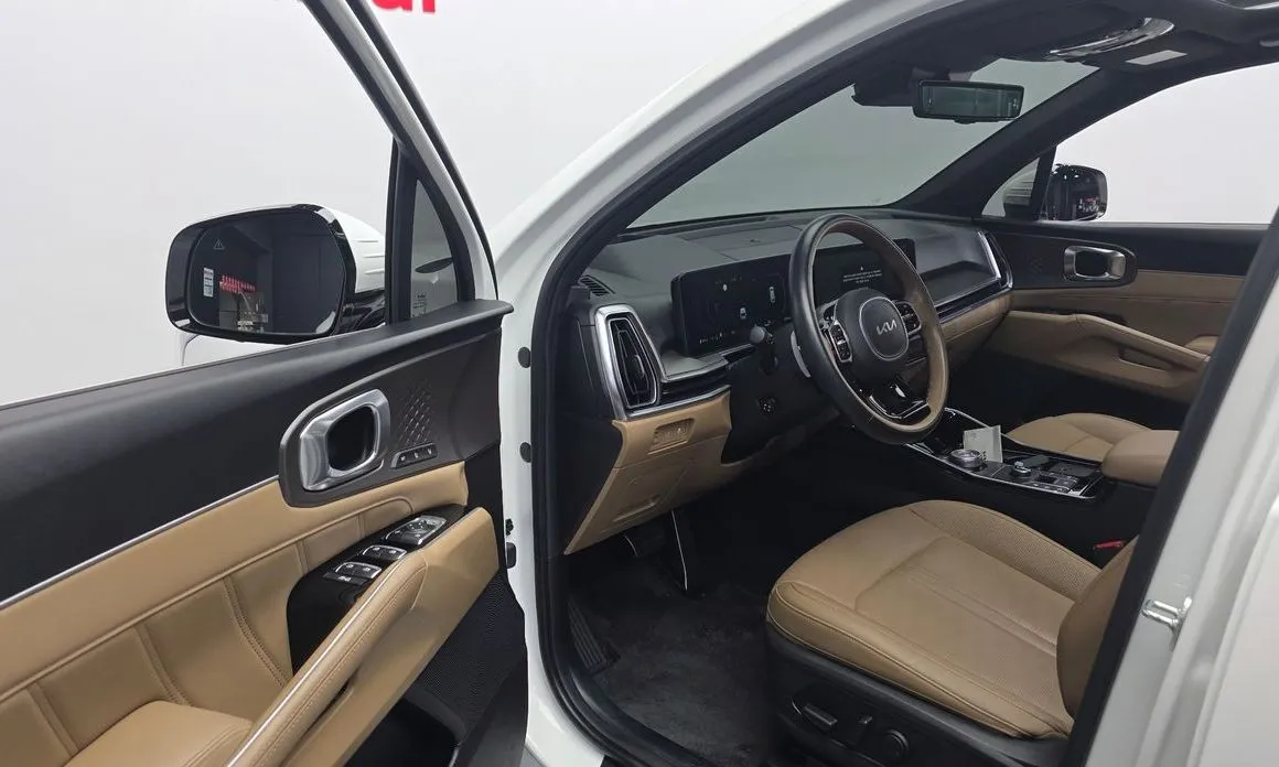 Kia Sorento — фото 8