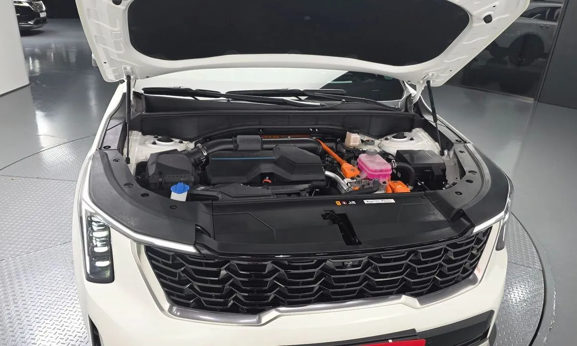 Kia Sorento — фото 6