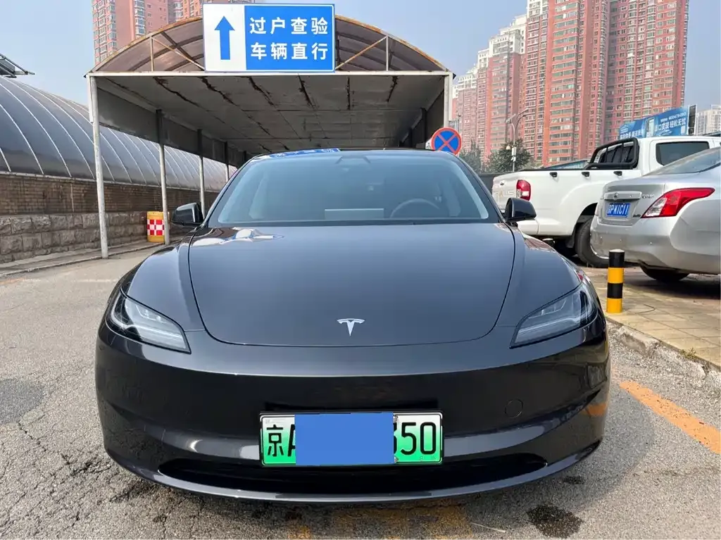 Tesla Model 3 — фото 6
