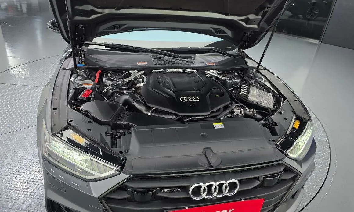 Audi A7 — фото 8