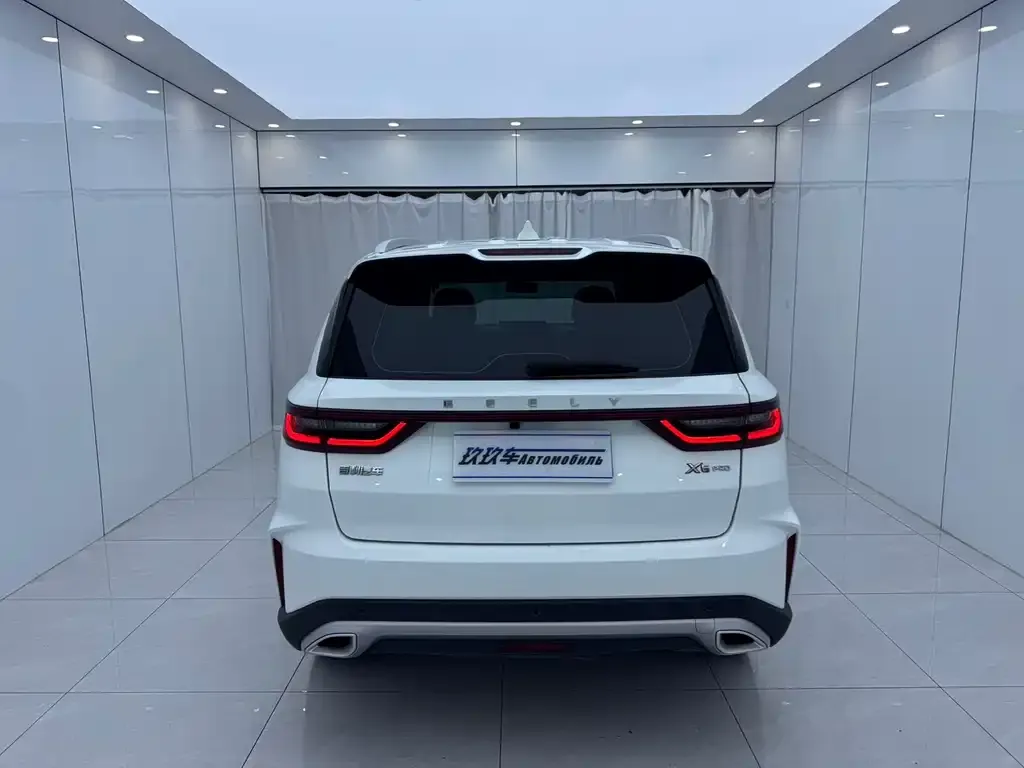 Geely Vision X6 — фото 6