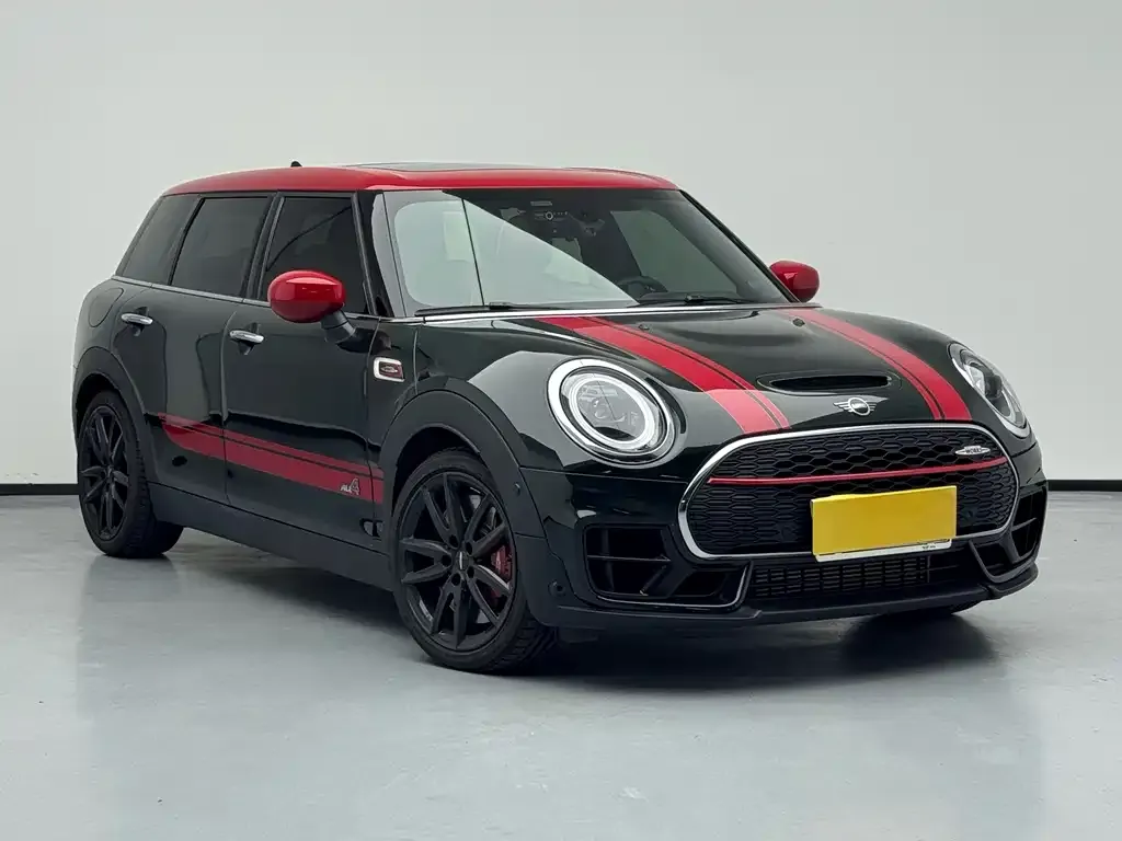 MINI Clubman JCW — фото 6