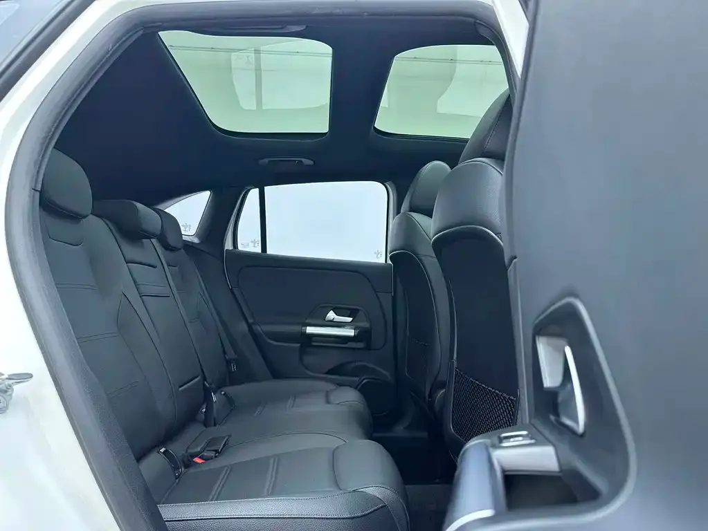 Mercedes-Benz GLA — фото 4