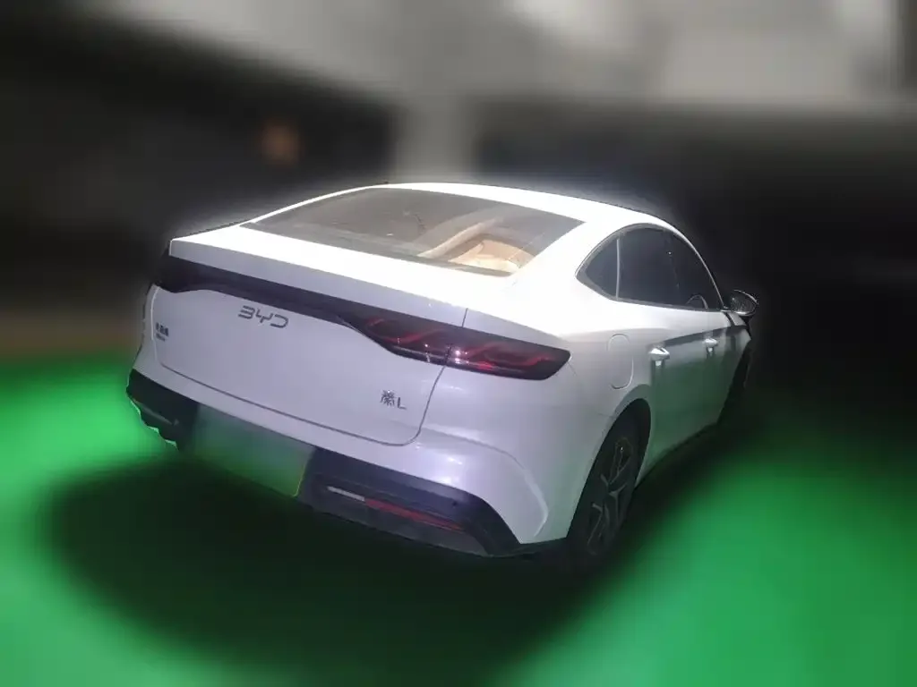 BYD Qin L — фото 10