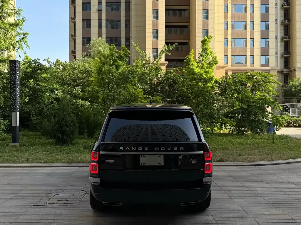 Land Rover Range Rover — фото 10