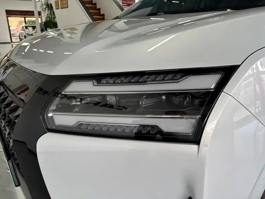 Wuling Xingguang 730 New Energy — фото 7