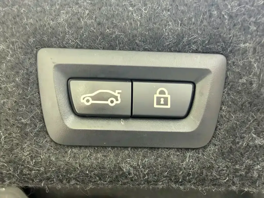 BMW 5 Series New Energy — фото 10