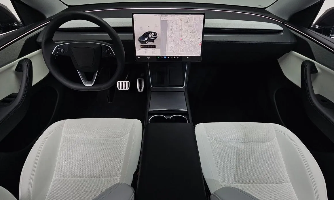 Tesla Model Y — фото 9