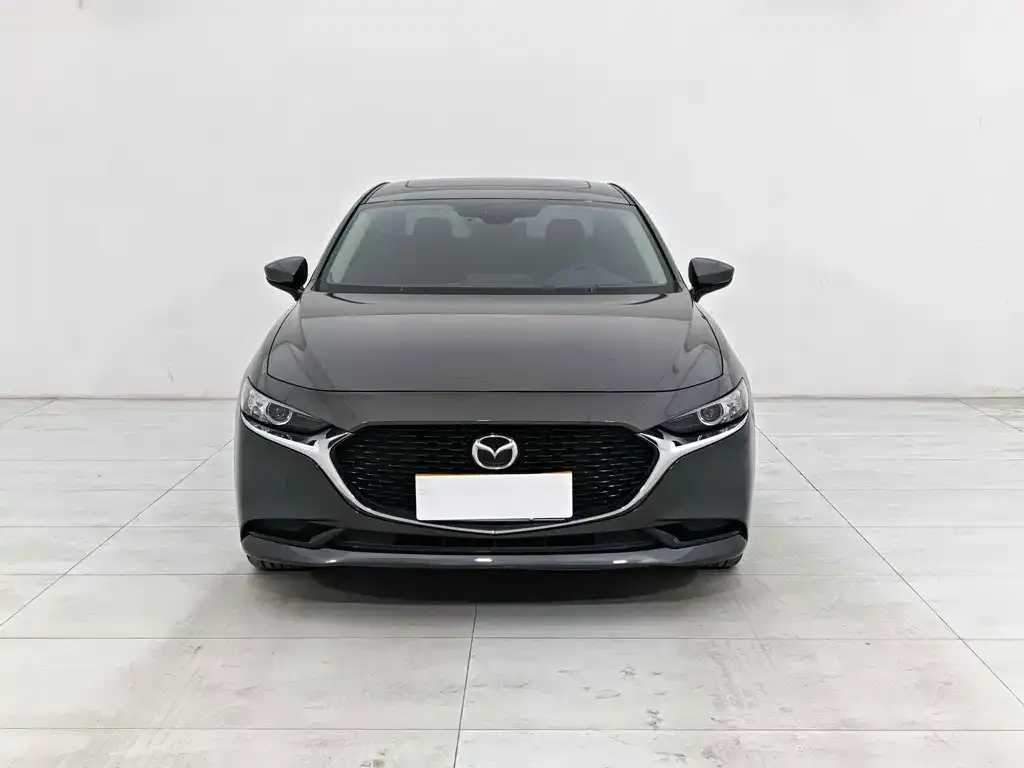 Mazda 3 Axela — фото 3