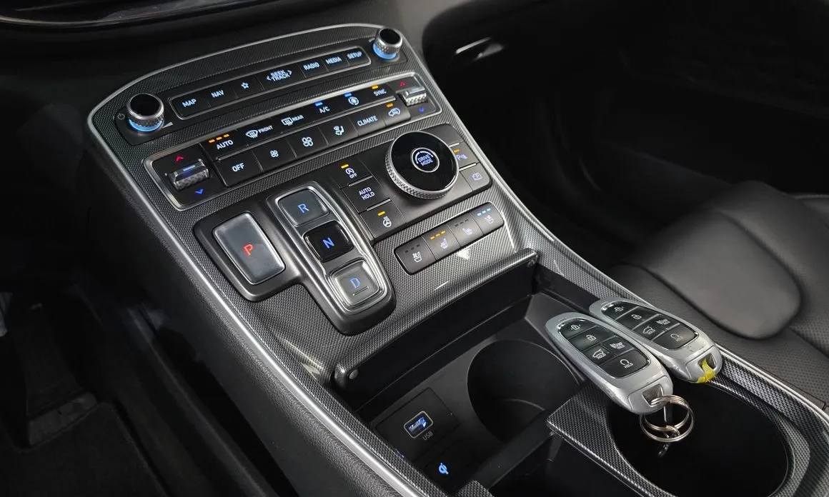 Hyundai Santafe — фото 7