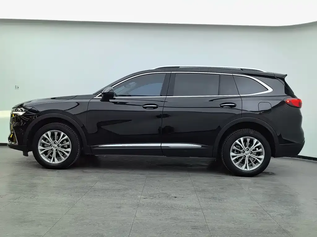 Buick Envision Plus — фото 3