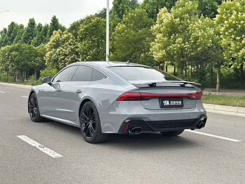 Audi A7 — фото 5