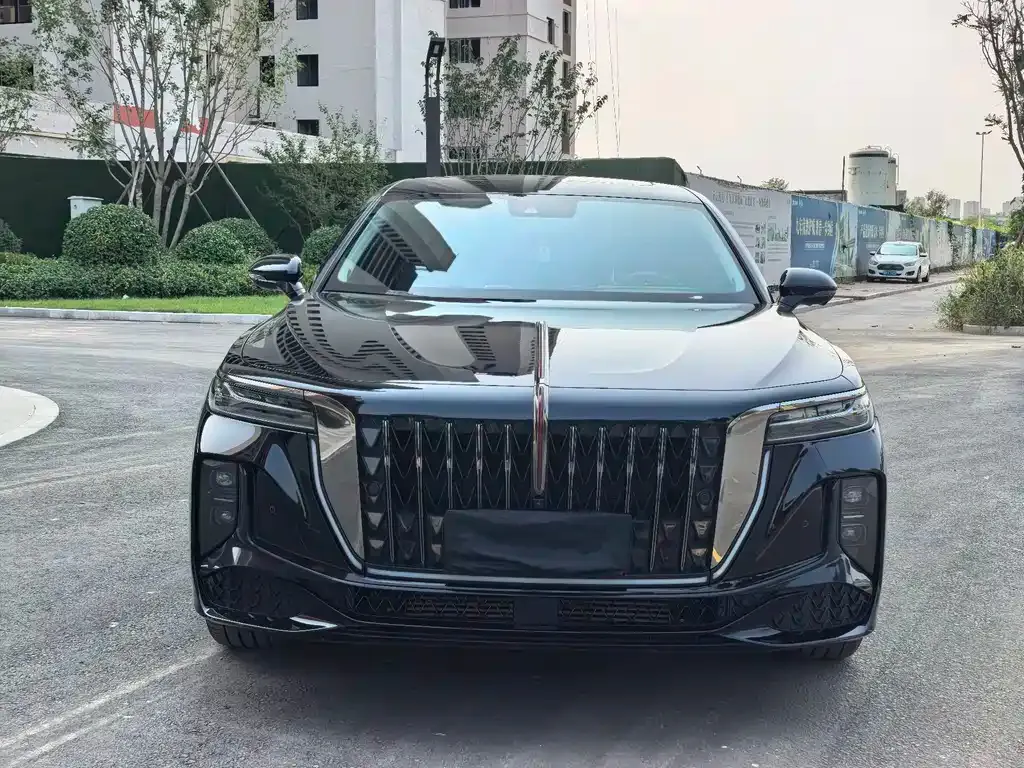 Hongqi H9 — фото 9