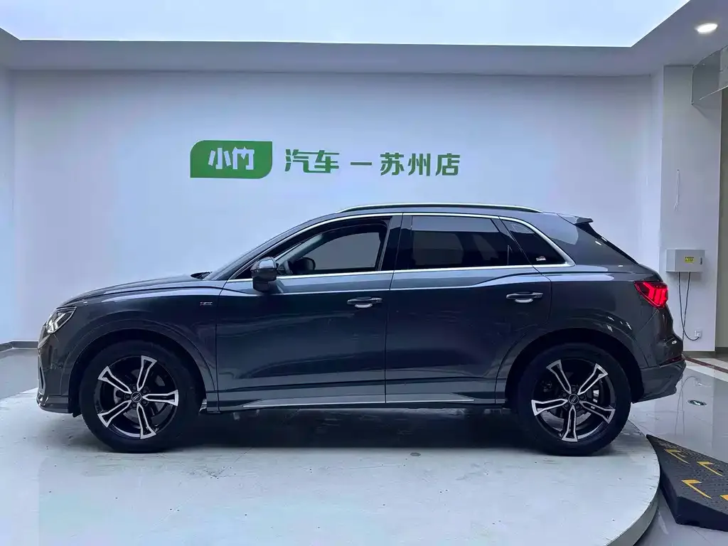 Audi Q3 — фото 5