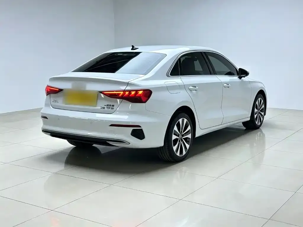 Audi A3 — фото 3