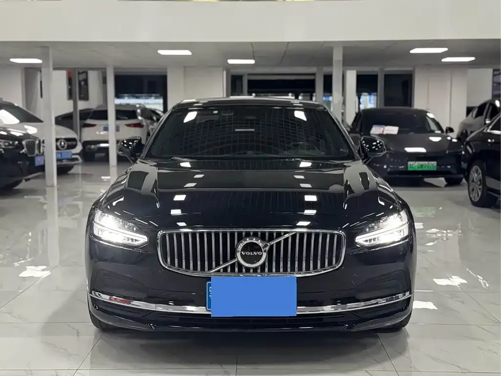 Volvo S90 — фото 5