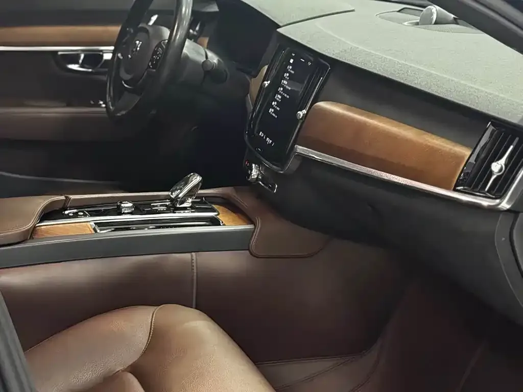 Volvo S90 — фото 7