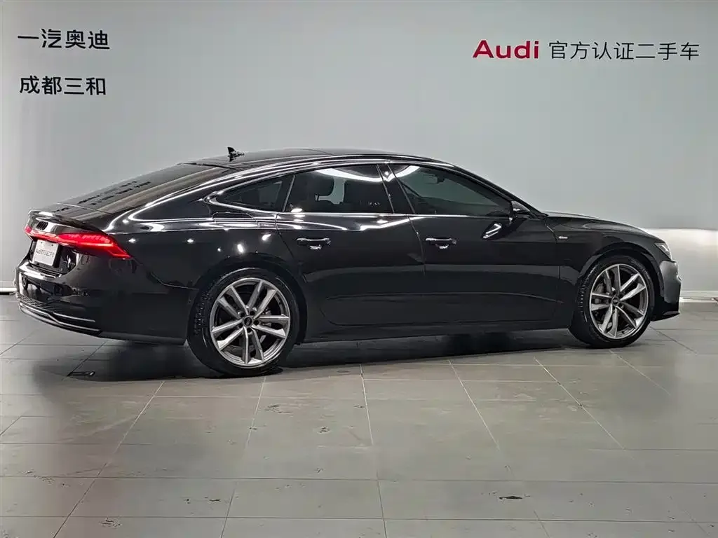 Audi A7 — фото 8
