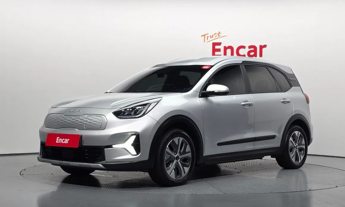 Kia Niro — фото 1
