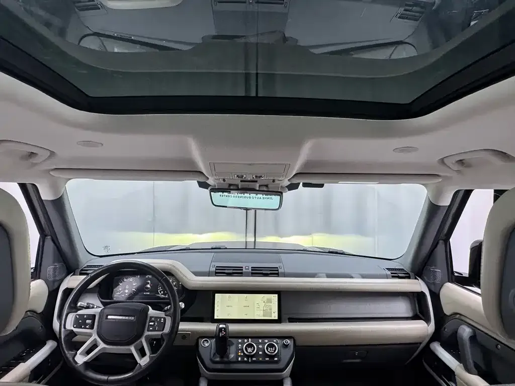 Land Rover Defender — фото 4