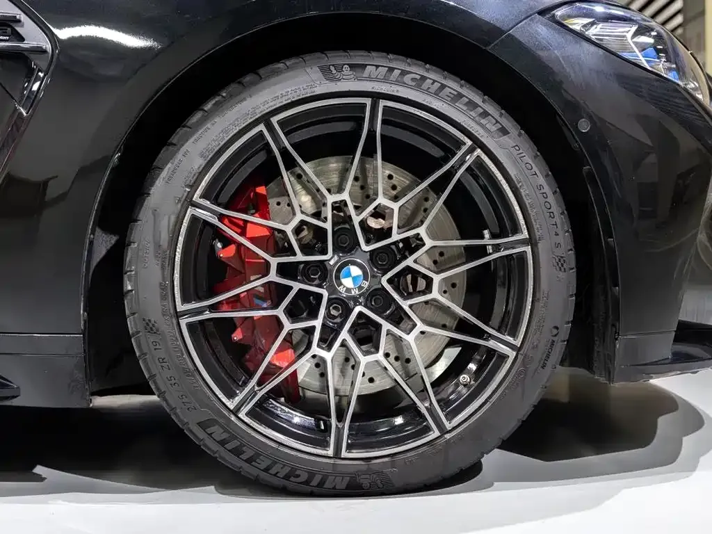 BMW M3 — фото 3