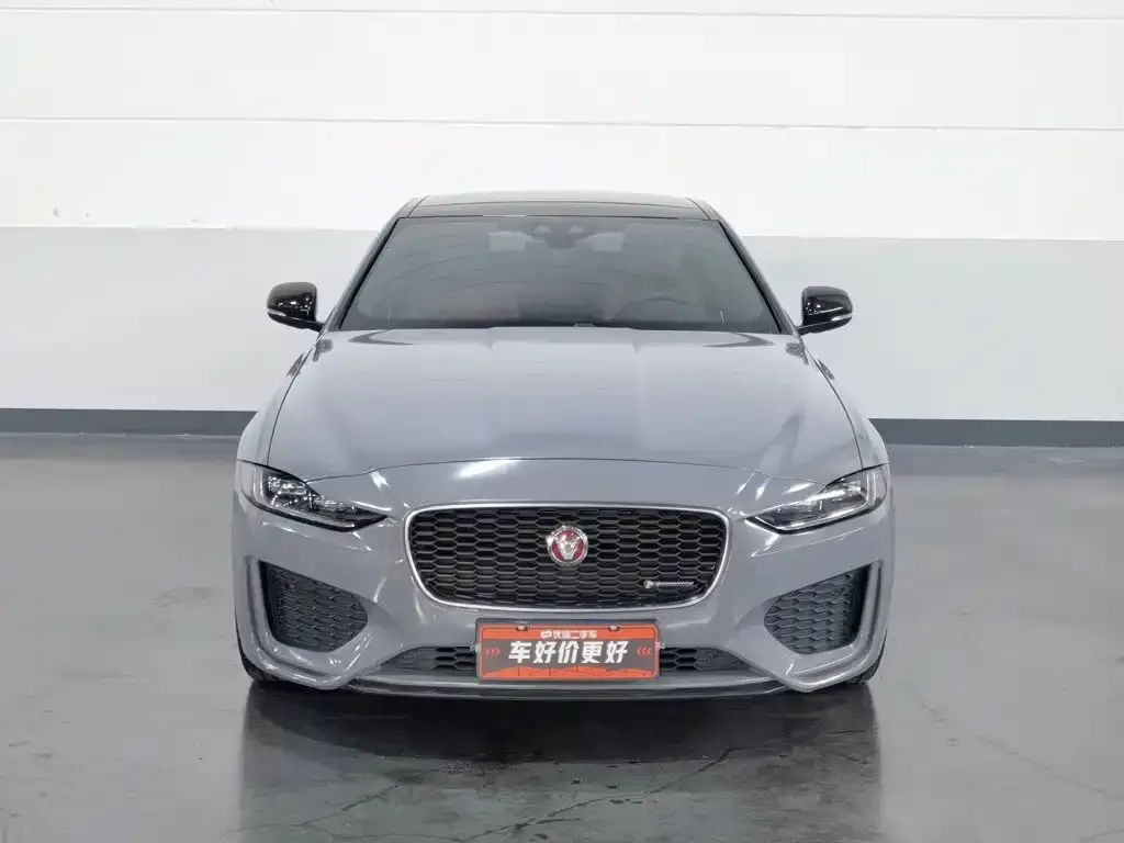 Jaguar XEL — фото 10