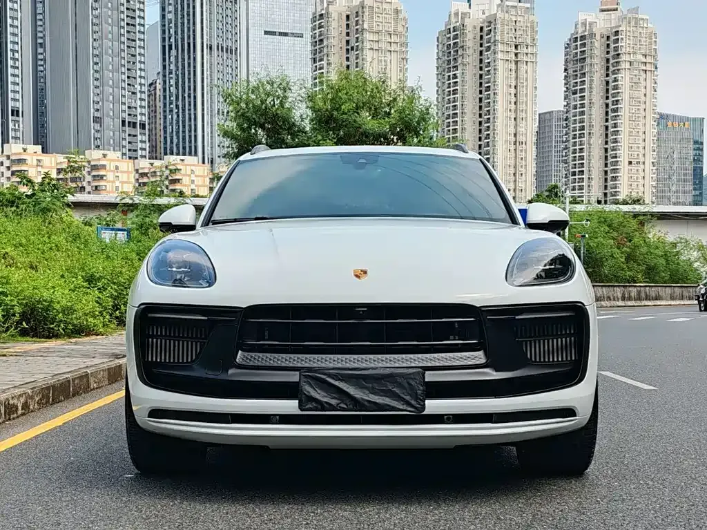 Porsche Macan — фото 10