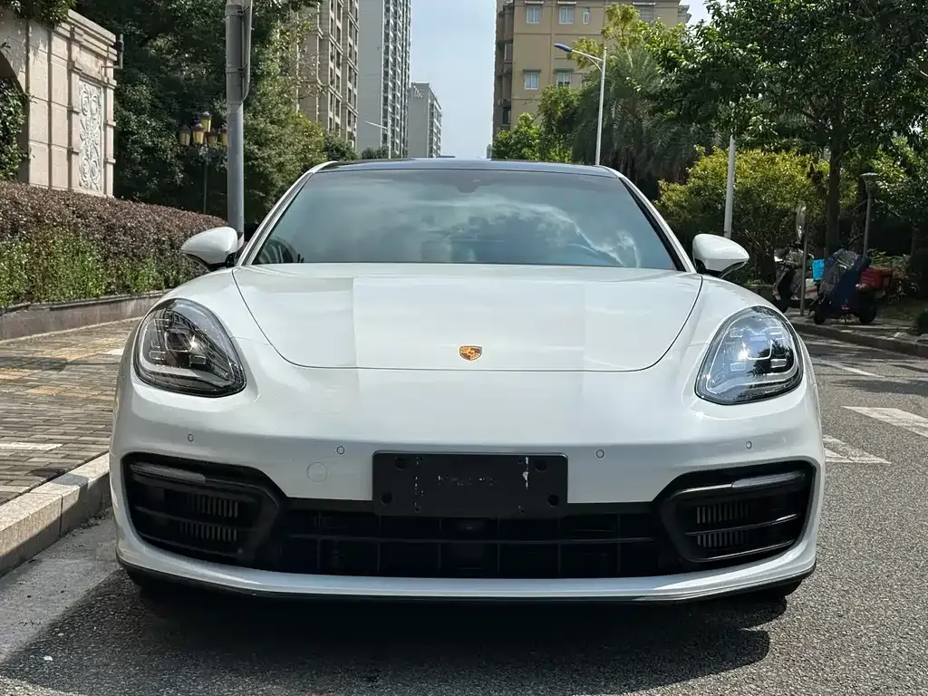 Porsche Panamera — фото 5