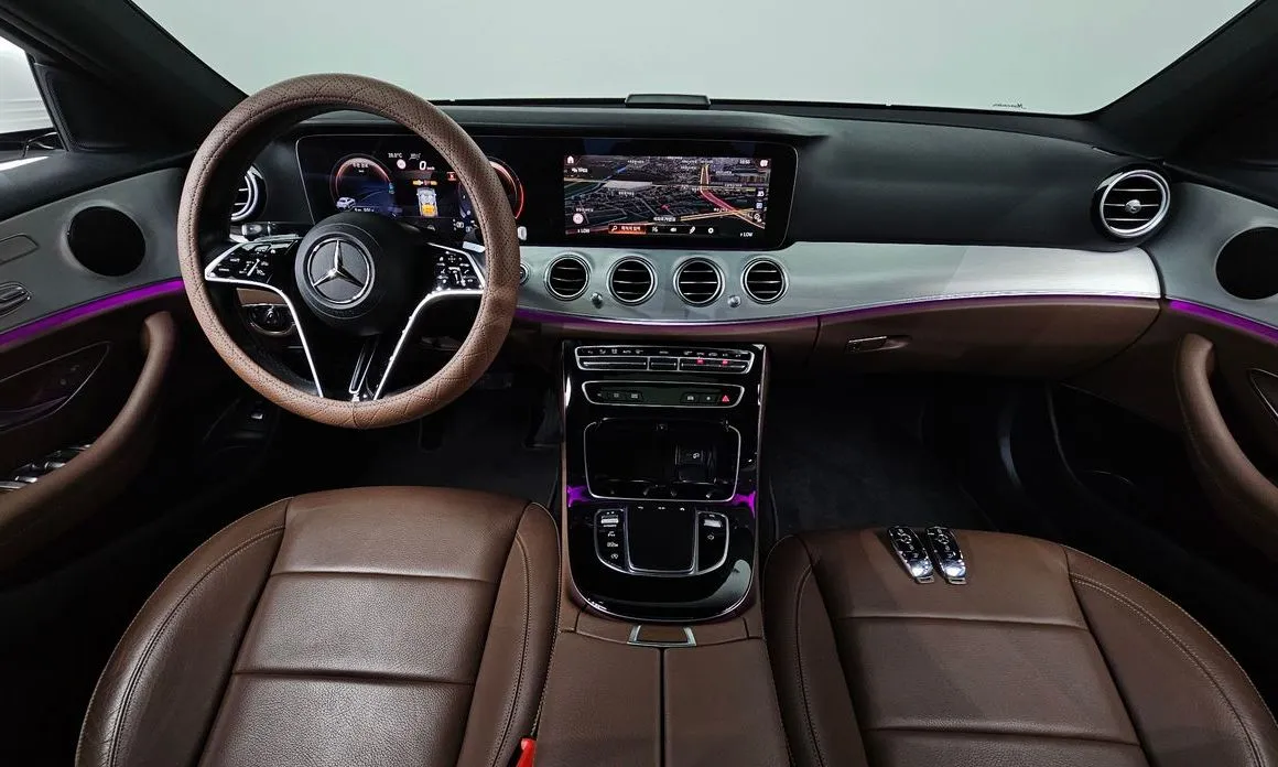 Mercedes-Benz E-Class — фото 5