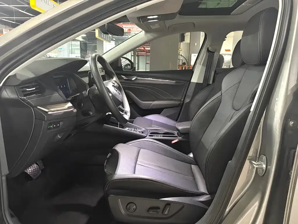 Skoda Octavia — фото 4