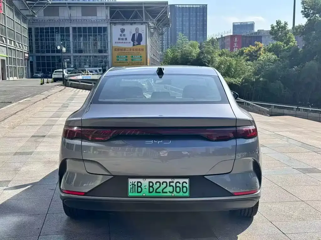 BYD Qin L — фото 4