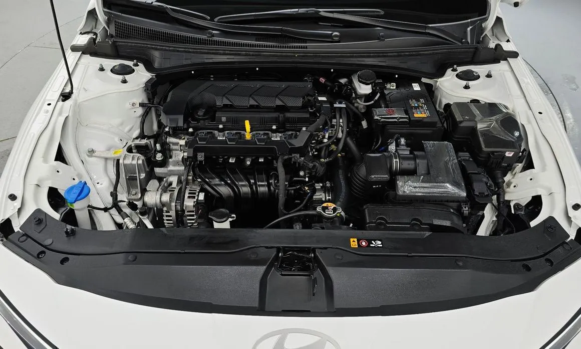 Hyundai AVANTE — фото 6
