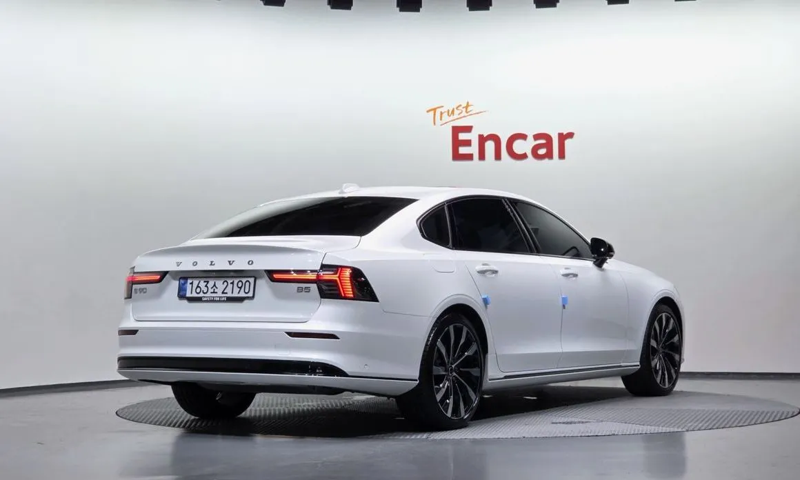 Volvo S90 — фото 2