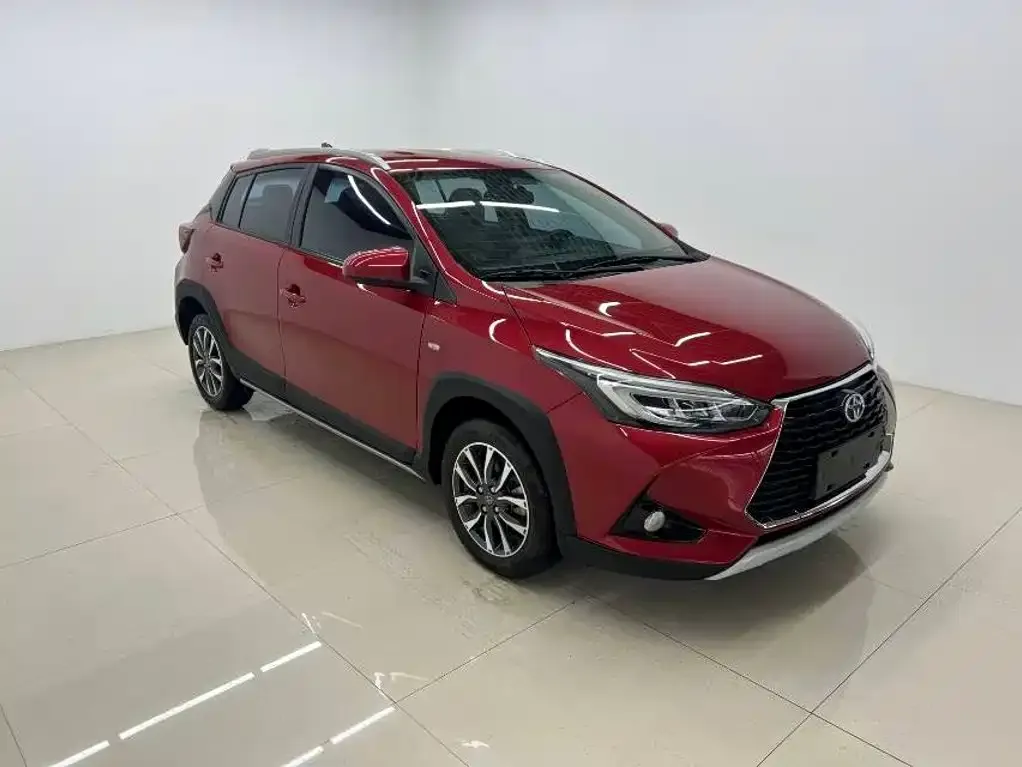 Toyota Yaris L — фото 6