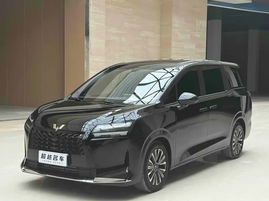 Wuling Xingguang 730 — фото 1