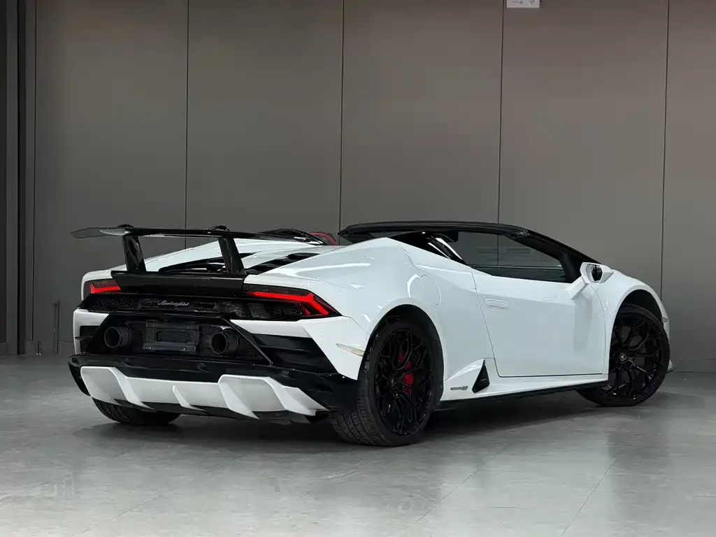 Lamborghini Huracan — фото 3