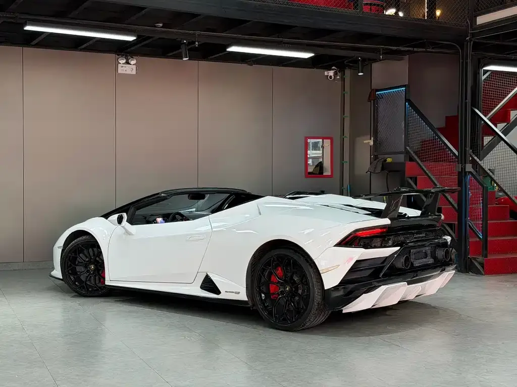 Lamborghini Huracan — фото 6