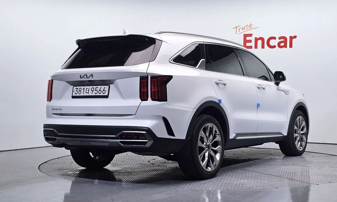 Kia Sorento — фото 3